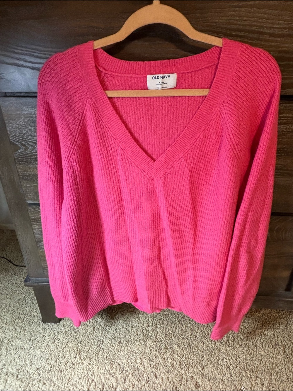Old Navy M Tall Hot Pink V-Neck Sweater